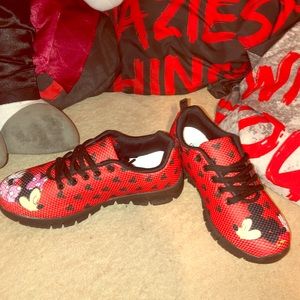 NWOT! Women’s Mickey Mouse Shoes Sz 5